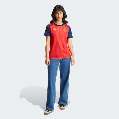 Rotes Spanien Heimtrikot 26