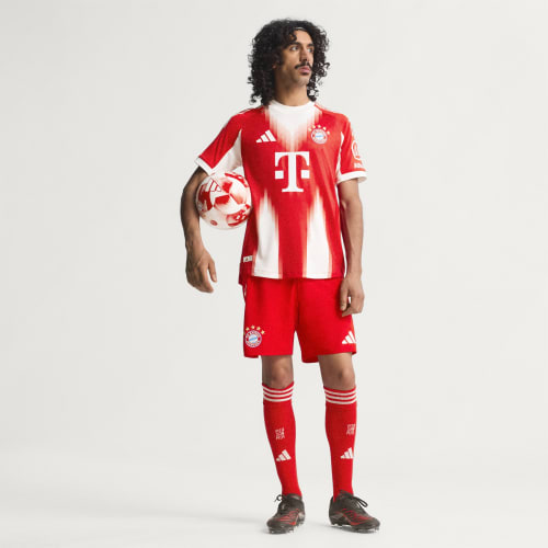 Rotes FC-Bayern-Heimtrikot 25/26 Authentic