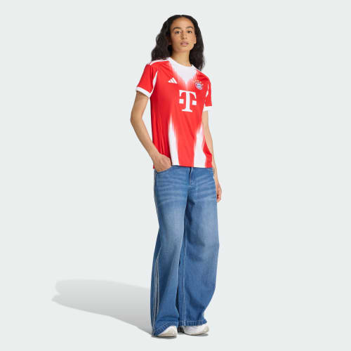 Rotes FC-Bayern-Heimtrikot 25/26
