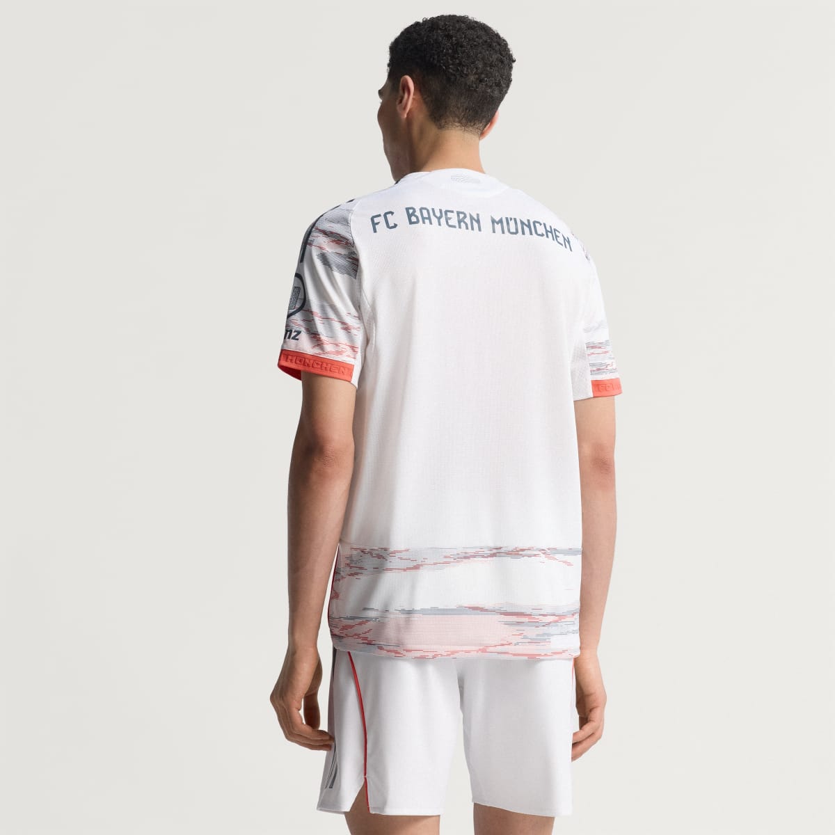 Adidas FC Bayern Authentic Auswärtstrikot 26/27 Herren - Image 2