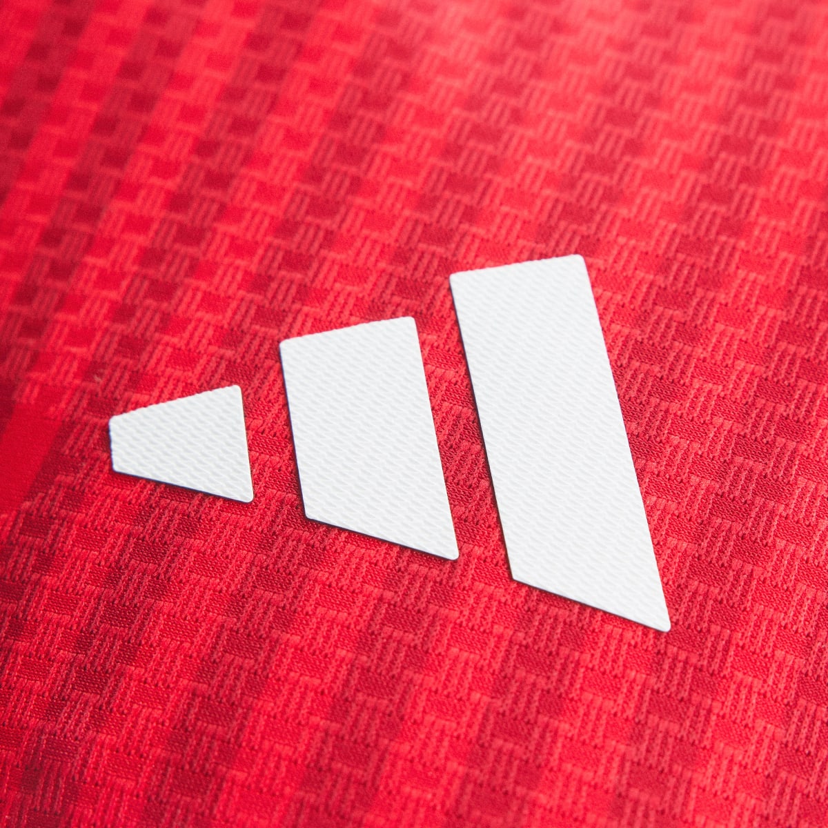 Adidas FC Bayern Authentic Langarm Heimtrikot 26/27 Herren - Image 10
