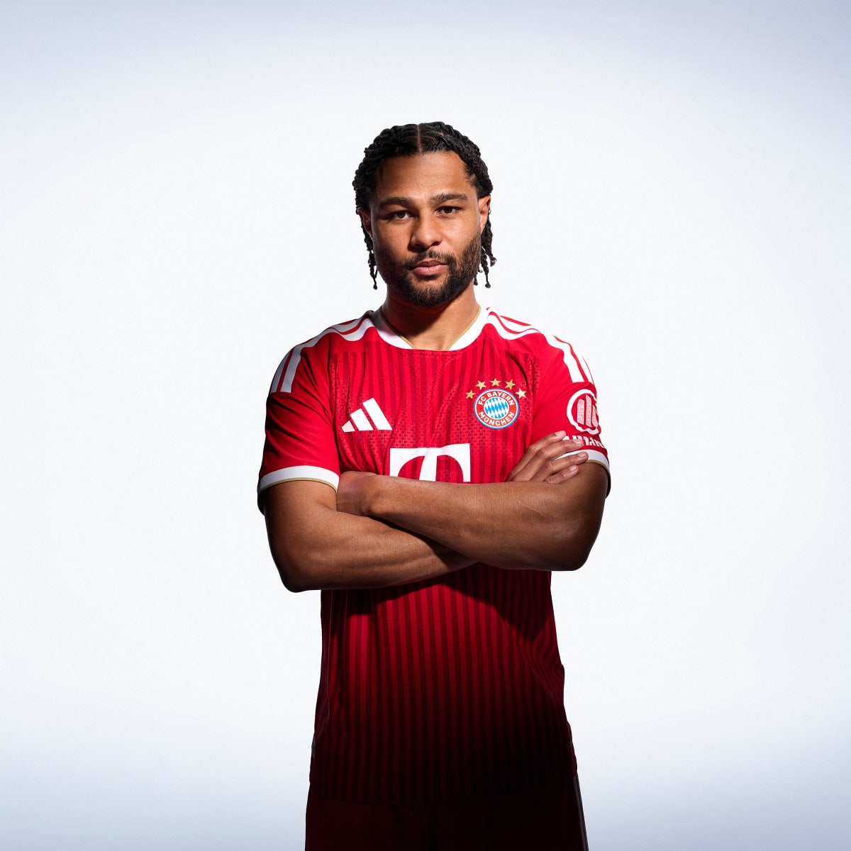 Adidas FC Bayern Authentic Heimtrikot 26/27 Herren - Image 12