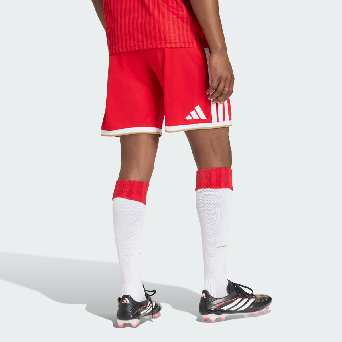 FC Bayern 26/27 Heimshorts - Image 2