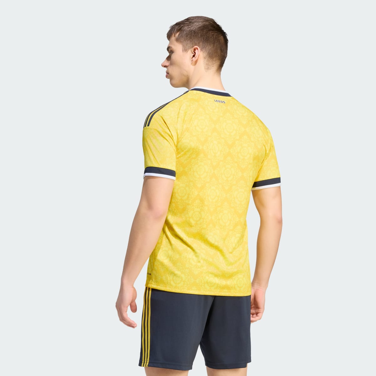 Adidas Leeds United Auswärtstrikot 26/27 Herren - Image 2