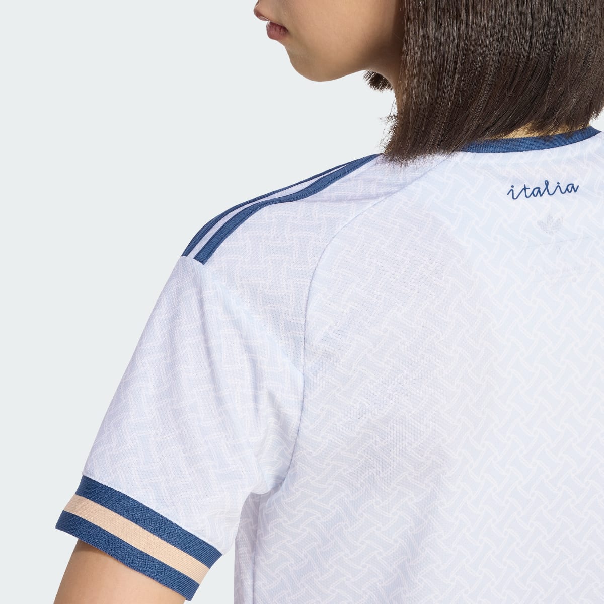 Adidas Italien Auswärtstrikot 26/27 Damen - Image 7