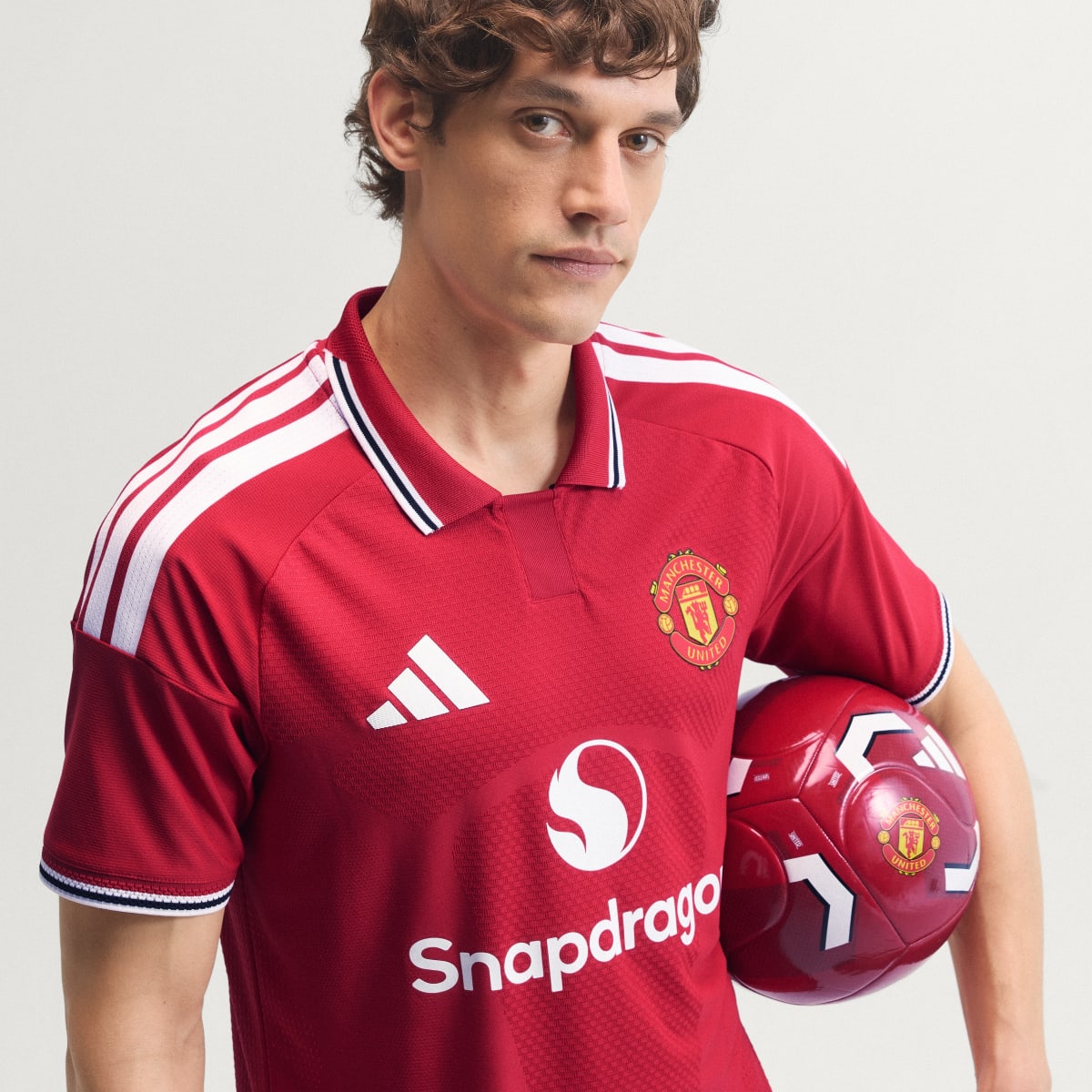 Adidas Manchester United Authentic Heimtrikot 26/27 Herren - Image 3
