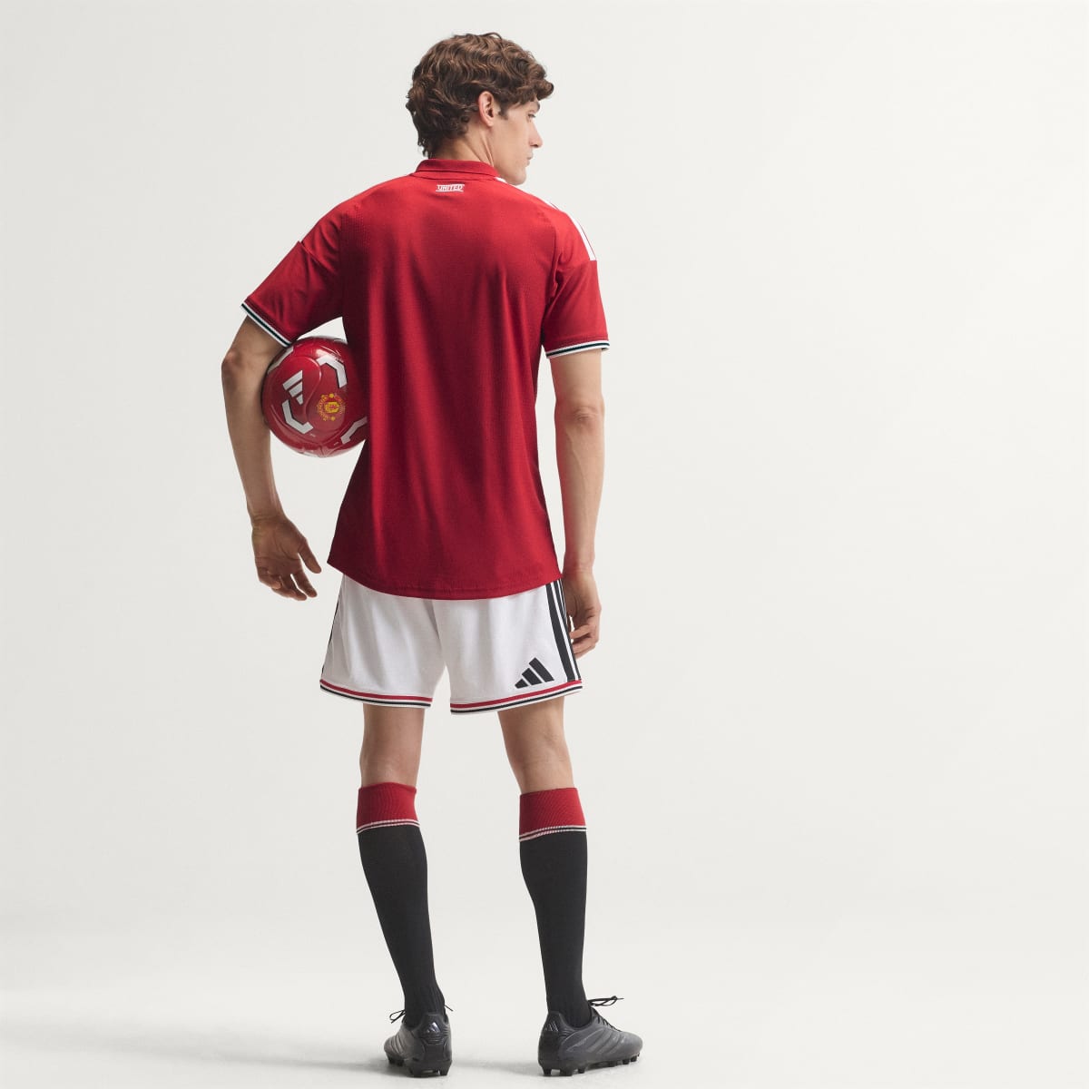 Adidas Manchester United Authentic Heimtrikot 26/27 Herren - Image 4